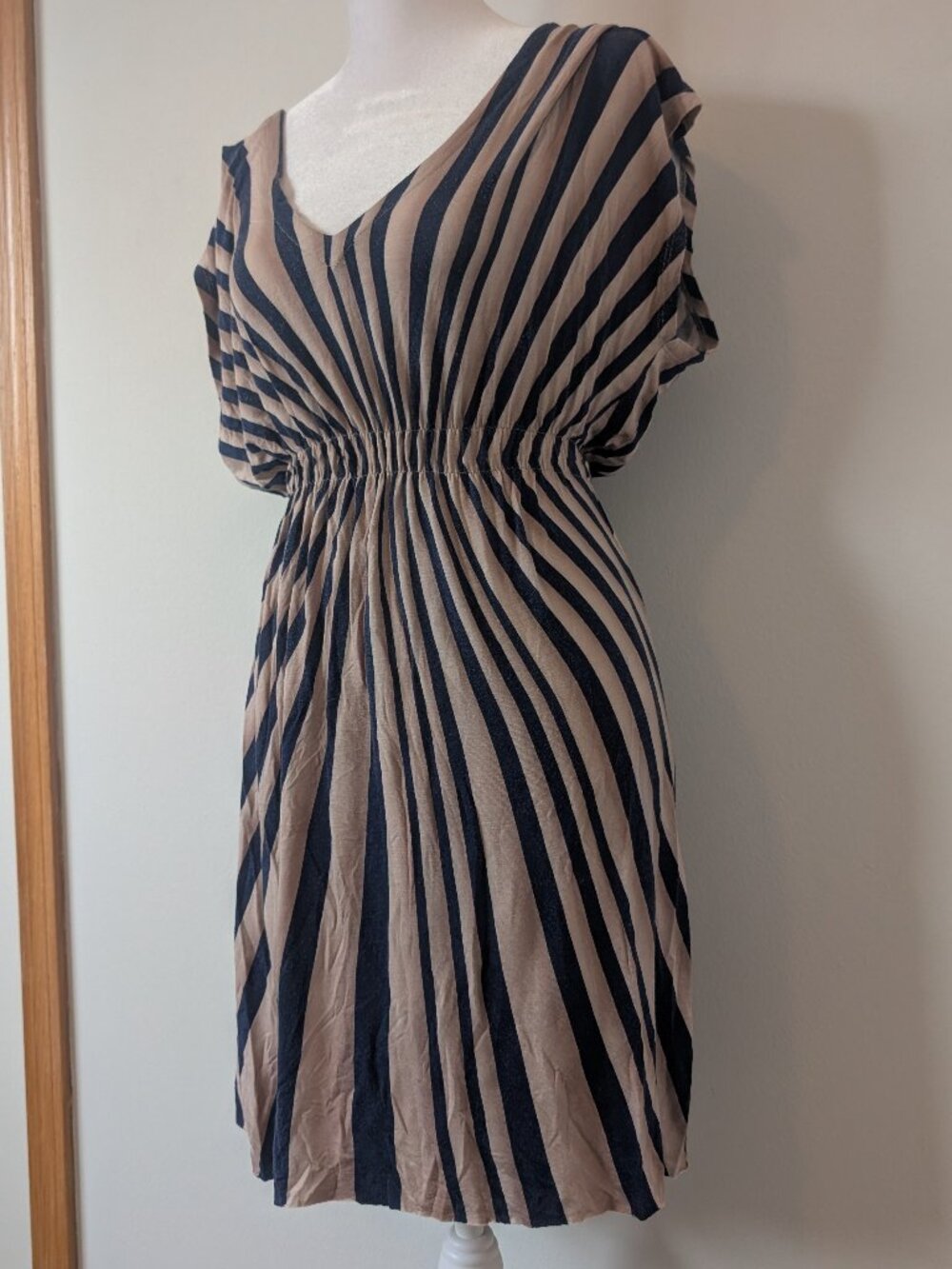 remain navy cream stripe dress ASO hanna marin pretty little liars (medium) - Picture 6 of 9